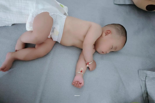 正定宝宝上火有眼屎